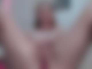 ember-luna's Live Sex Cam Show