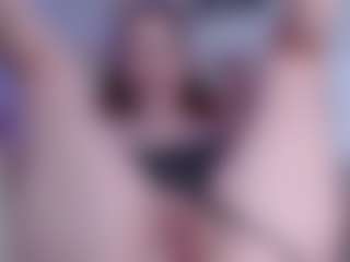 ember-luna's Live Sex Cam Show