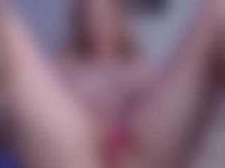 Live cam show with ember-luna - Red Hair Squirt on TottyGirls