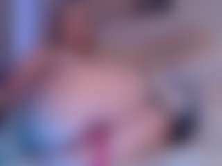Live cam show with ember-luna - Butt Plug on livesuperchat.net
