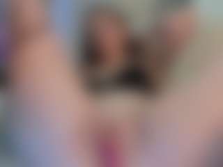 Live cam show with ember-luna - Butt Plug on crypto-cams