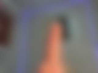 Live cam show with ember-luna - Smoking on CamSextacy