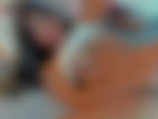 Live cam show with goddess-hardsquirt - Ebony on 1on1-livenow | colombia