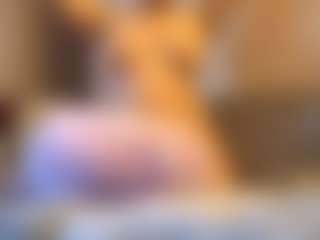 Honestlyfux's Live Sex Cam Show