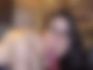 Honestlyfux's Live Sex Cam Show