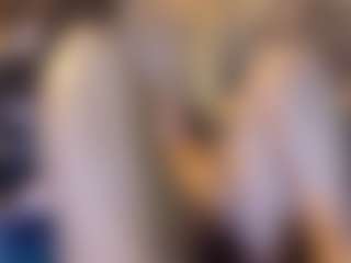 Honestlyfux's Live Sex Cam Show