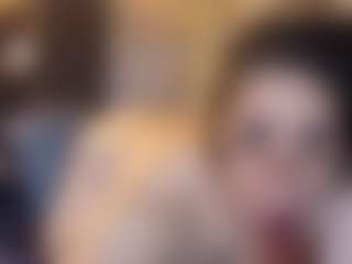 Honestlyfux's Live Sex Cam Show