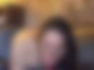 Honestlyfux's Live Sex Cam Show