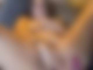Honestlyfux's Live Sex Cam Show