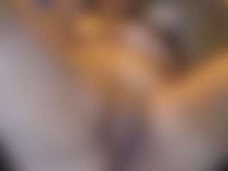 Honestlyfux's Live Sex Cam Show