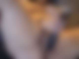 Honestlyfux's Live Sex Cam Show