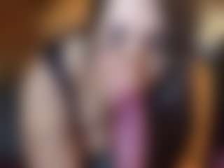 Honestlyfux's Live Sex Cam Show