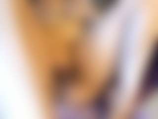 Honestlyfux's Live Sex Cam Show