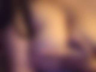 Honestlyfux's Live Sex Cam Show