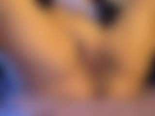 Live cam show with Honestlyfux - Fetish on Milfs Live