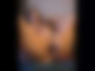Honestlyfux's Live Sex Cam Show