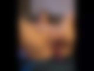 Honestlyfux's Live Sex Cam Show
