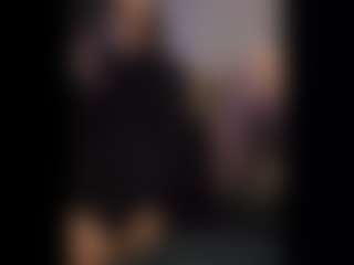 Honestlyfux's Live Sex Cam Show