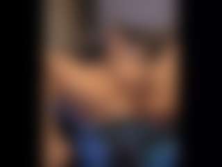 Honestlyfux's Live Sex Cam Show