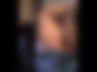 Honestlyfux's Live Sex Cam Show