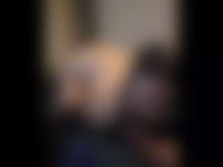Honestlyfux's Live Sex Cam Show