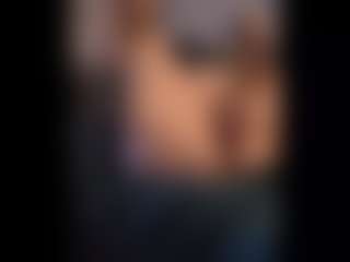 Honestlyfux's Live Sex Cam Show