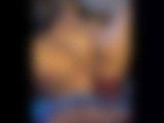 Honestlyfux's Live Sex Cam Show