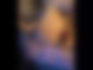Honestlyfux's Live Sex Cam Show