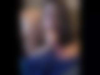 Honestlyfux's Live Sex Cam Show
