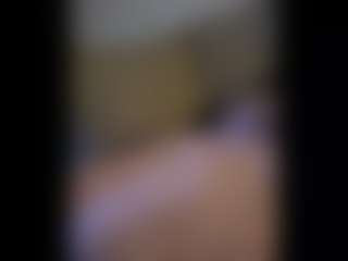 Honestlyfux's Live Sex Cam Show
