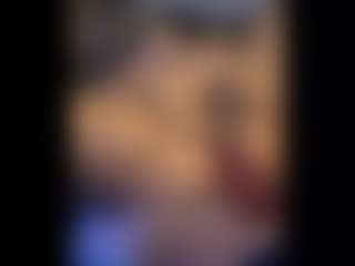 Honestlyfux's Live Sex Cam Show