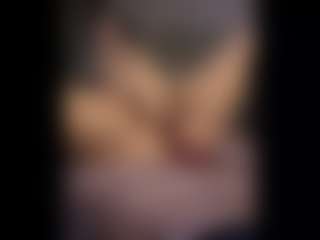 Live cam show with Honestlyfux - Bedroom Big Tits on SquirtSoMuch