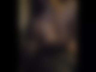 Honestlyfux's Live Sex Cam Show