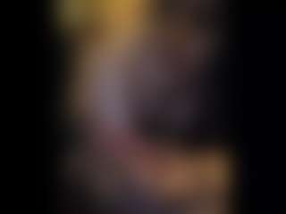 Honestlyfux's Live Sex Cam Show