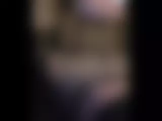 Honestlyfux's Live Sex Cam Show