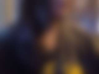 Honestlyfux's Live Sex Cam Show