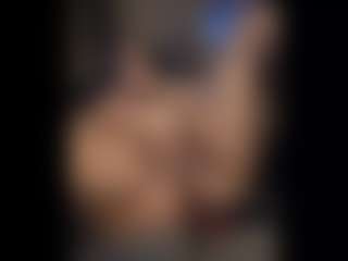 Honestlyfux's Live Sex Cam Show