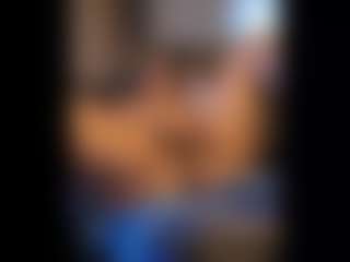 Honestlyfux's Live Sex Cam Show