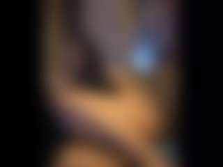 Honestlyfux's Live Sex Cam Show
