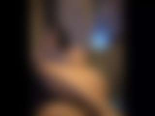 Honestlyfux's Live Sex Cam Show