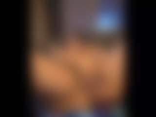Honestlyfux's Live Sex Cam Show