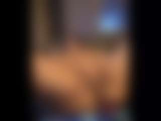 Honestlyfux's Live Sex Cam Show