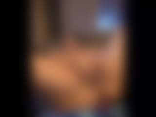 Honestlyfux's Live Sex Cam Show