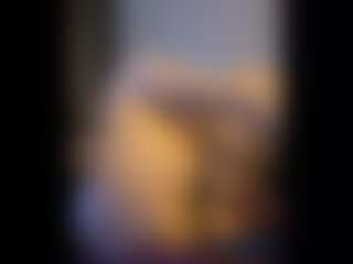 Honestlyfux's Live Sex Cam Show