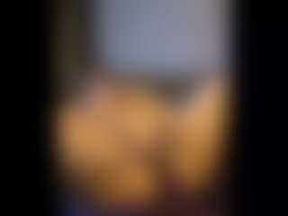 Honestlyfux's Live Sex Cam Show
