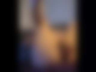 Honestlyfux's Live Sex Cam Show