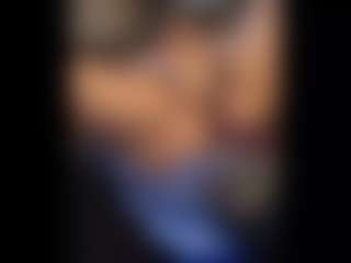 Honestlyfux's Live Sex Cam Show