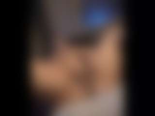 Honestlyfux's Live Sex Cam Show