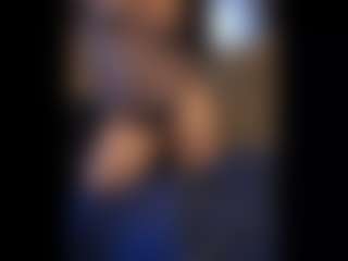 Live cam show with Honestlyfux - Phatass on CSO-WL