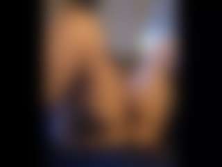 Honestlyfux's Live Sex Cam Show